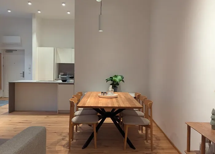 Apartman At Rochusmarkt *